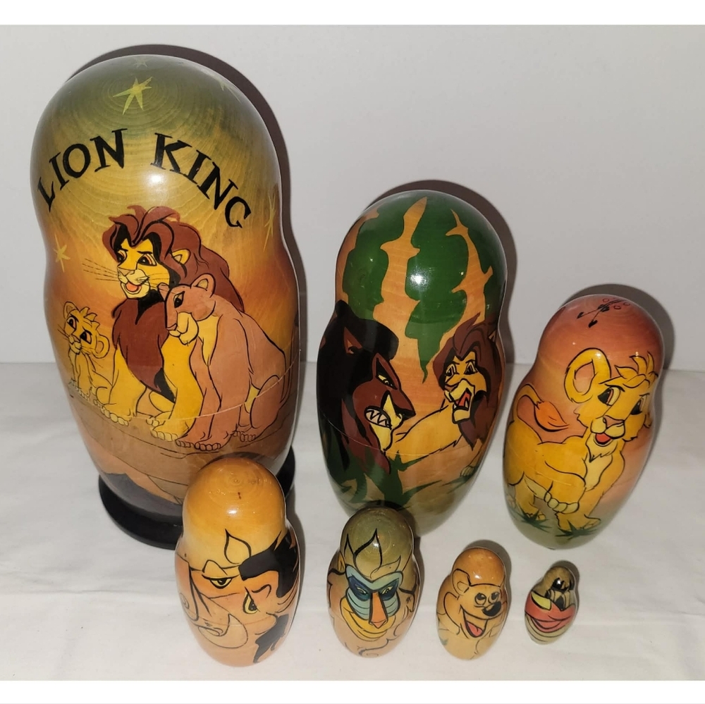 7pcs Set Lion King Nesting Dolls Set